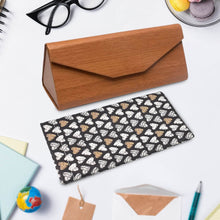 Decorative Glasses Case Eyeglasses Holder Storage Box (1 Pc / Mix color & Design) - dailyneed.life