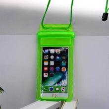 Waterproof Mobile Pouch (6.2 inch , Random Colour) - dailyneed.life
