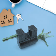 Iron lock, Brass Core and Thickened Spray Black Iron Door Lock With 5 pc Keys for Home Dormitory, Waterproof Antirust Anti-theft locks Outdoor Gate Shed Locks Warehouse Big Iron Door Drawer Lock (63 mm ) - dailyneed.life