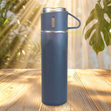 Stainless Steel Double Wall Insulated Flask Bottle With Cup (500ml Approx) - dailyneed.life