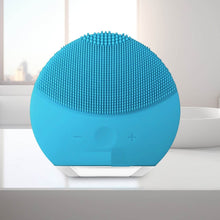 Silicone USB Facial Cleansing Brush and Face Massager (1 Pc) - dailyneed.life