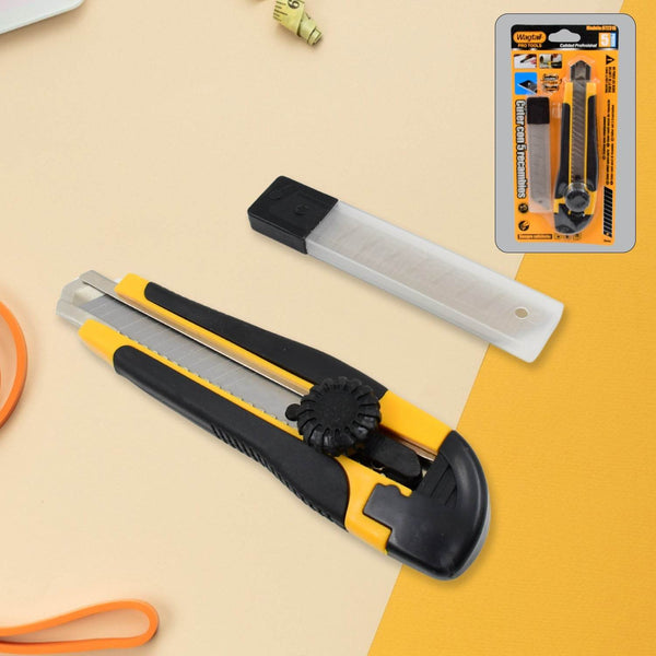 Cutter Knife Set with 4 Replacement Blades (1 Set) - dailyneed.life