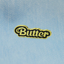 Stylish Metal Badge Pin – Single Piece (Random Design) - dailyneed.life