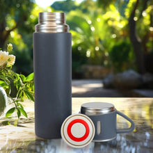 Stainless Steel Double Wall Insulated Flask Bottle With Cup (500ml Approx) - dailyneed.life