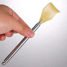 Telescopic Back Scratcher with Plastic Claw (1 Pc) - dailyneed.life
