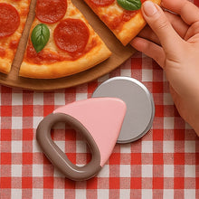 HomeChef Ergonomic Pizza Cutter with Stainless Steel Rotating Blade (1 Pc) - dailyneed.life