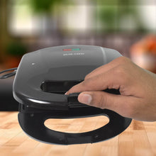 Sandwich Maker Makes Sandwich Non-Stick Plates| Easy to Use with Indicator Lights Sandwich toaster - dailyneed.life