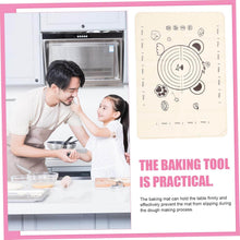3 In 1 Low Silicone Baking Mat With Wooden Belan & Cake Scraper (3 Pcs Set / 70×50 CM) - dailyneed.life