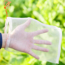 Protective Garden Barrier Cover for Bag, Plants, Grapes, Figs, Flowers, and Vegetables - dailyneed.life