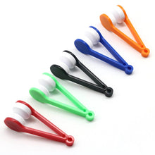 5 Pc Goggle Cleaner With Box used for cleaning glasses and goggles and can be used in all kinds of places like household and official. - dailyneed.life