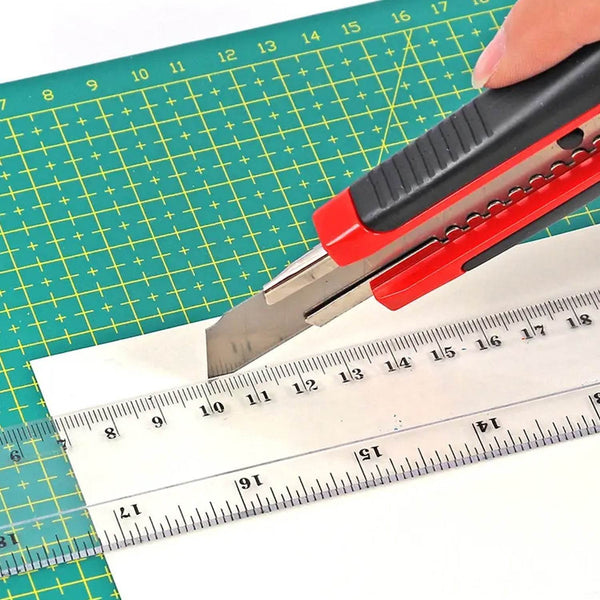 Heavy Duty 18mm Cutter Knife Set with Extra Blades for Office & Home - dailyneed.life