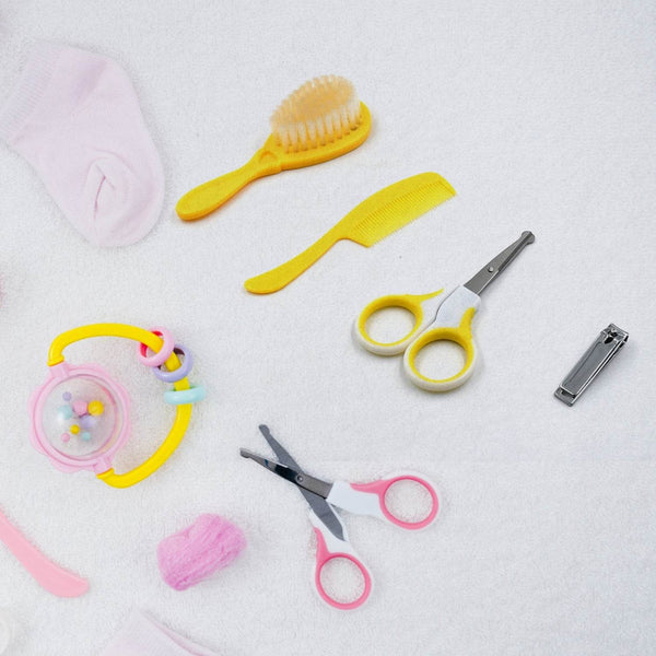 Born Baby Health Care Kit Baby Health Care And Grooming Kit 4 in 1 Nail Clipper Brush Comb Scissors Baby Safety Care Kit (4 Pcs Set) - dailyneed.life