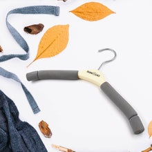 Solid Sponge Hanger Non-Slip Hanger (1 Pc / Mix Color / B Grade) - dailyneed.life