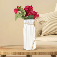 Plastic Vase / Pot - Elegant Design-Ideal Gift for Friends and Family (1 Pc) - dailyneed.life