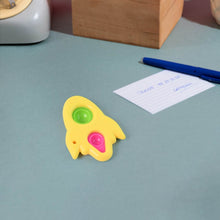 Rocket Shaped Dimple Keychain Toy (1 Pc) - dailyneed.life