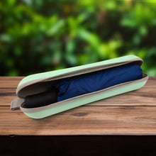 2-Fold Manual Open Umbrella (Umbrella With Case / 1 Set / Mix Color) - dailyneed.life