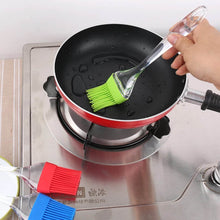 Spatula and Pastry Brush for Cake Mixer - dailyneed.life