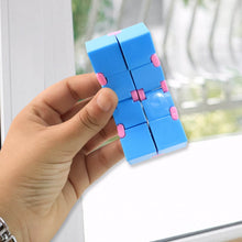 Infinity Cube Fidget Toy Stress Relief Hand Puzzle for Kids & Adults 1 Pc - dailyneed.life
