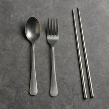 Stainless Steel Cutlery Spoon, Fork & Pair of Chopstick Set - dailyneed.life