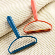 2-in-1 Portable Lint Remover – Long-Handle Brush & Sticky Roller for Clothes, Furniture & Carpets (1 Pc) - dailyneed.life