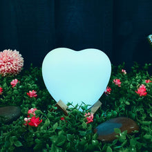 3D Heart Shape Moon Night Lamp with Plastic Stand (13 x12 Cm / 1 Pc) - dailyneed.life