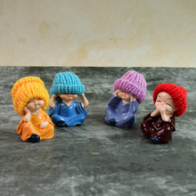 Decorative Resin Monk Buddha Showpiece Set of 4 with Traditional Straw Hats - dailyneed.life