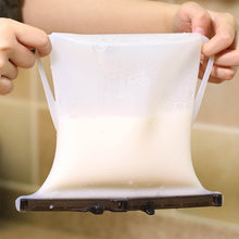 Reusable Silicone Food Storage Bag – Leakproof, Flat Bottom, Freezer & Microwave Safe, BPA-Free Snack & Sandwich Bag (1 Pc) - dailyneed.life