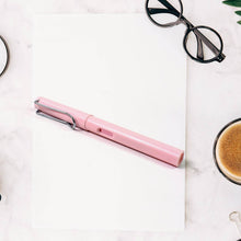 Fountain Blue Pen With 3 Refills (1 Set) - dailyneed.life