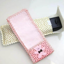 Cartoon Cloth Lace Remote Control Cover Remote Case (1 Pc / 21×8 CM / Medium) - dailyneed.life