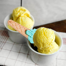 2-Piece Plastic Ice Cream & Watermelon Scooper with Trigger Dipper - dailyneed.life