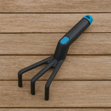 Plastic Premium Garden Hand Cultivator Tool (1 Pc) - dailyneed.life