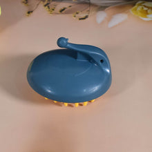 Duck Shape Hair scalp massager / Comb (1 Pc), Hair accessories - dailyneed.life