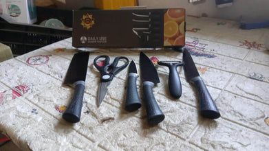 6 Pieces Professional Kitchen Knife Set, Meat Knife, Chef's Knife with Non-Slip Handle for Home, Kitchen and Restaurant with Chef Peeler and Scissor (Stainless Steel / 6 Pcs Set) - dailyneed.life