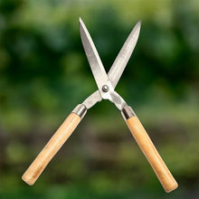 Wooden Handle Hedge Shears, Bush Clipper - dailyneed.life