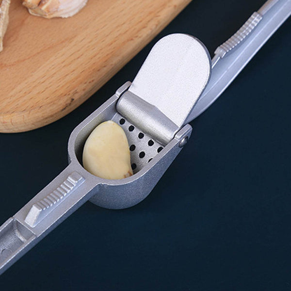 Garlic Press All Aluminum Easy to Use with Light Weight without Difficulty Cooking Baking, Kitchen Tool, Safe - dailyneed.life