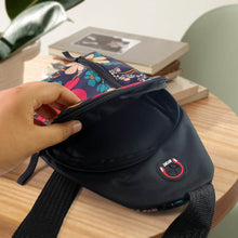 Waterproof Waist Bag, Shoulder Bags USB Charging Earphone Hook Sling Travel Bag (1 Pc / Mix Color) - dailyneed.life