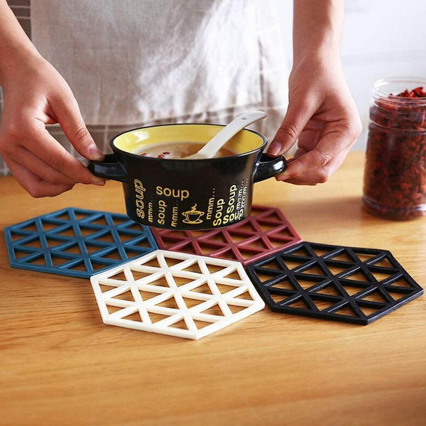 Mat for Cup PVC Tea Coaster Non-Slip Placemat High Temperature Insulation Pad Hollow Pot Mat Bowl with Anti-hot - dailyneed.life