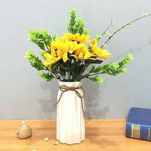 Plastic Vase / Pot - Elegant Design-Ideal Gift for Friends and Family (1 Pc) - dailyneed.life