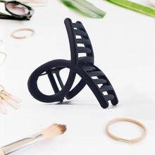 Plastic Hair Clamp Grip, Simple Matte Hair Barrette Clamp (12 Pc / Mix Design) - dailyneed.life