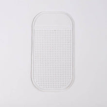 Medium Transparent Anti-Slip Car Dashboard Mat (1 Pc) - dailyneed.life