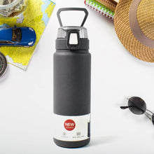 Stainless Steel Vacuum Water Bottle Approx 700ml (1 Pc) - dailyneed.life