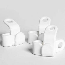 Plastic Clothes Hanger with Non-Slip Pad - dailyneed.life