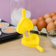 1 Pc Assorted Shape Plastic Snack Mould (Mix Design / 1 Pc) - dailyneed.life