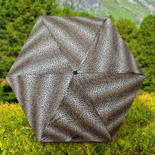 Leopard Shape 3-Fold Sun & Rain Protective Foldable Umbrella (1 Pc) - dailyneed.life
