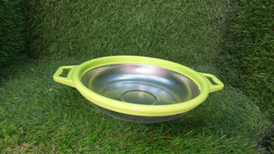Stainless Steel Colander with Handle, Large Metal Green Strainer for Pasta, Spaghetti, Berry, Veggies, Fruits, Kitchen Food Colander, Dishwasher Safe - dailyneed.life