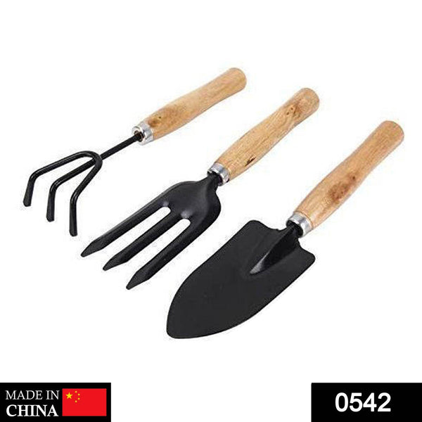 Gardening Tools - Hand Cultivator, Small Trowel, Garden Fork (Set of 3) - dailyneed.life