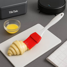 Spatula and Pastry Brush for Cake Decoration - dailyneed.life