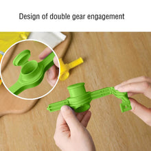 Food Storage Sealing Clip Solid Color Seal Pour Bag Clip Snack Bag Clip Food Bag Sealing Clip Sealing Clamp with Cap Kitchen Chip Bag Clips (1 Pc) - dailyneed.life