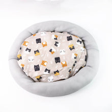 Round Soft Plush Cat Bed with Cartoon Cat Print Cushion 1 Pc - dailyneed.life