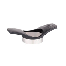 Pineapple Cutter used in all kinds of household and kitchen purposes for cutting pineapples into fine slices. - dailyneed.life